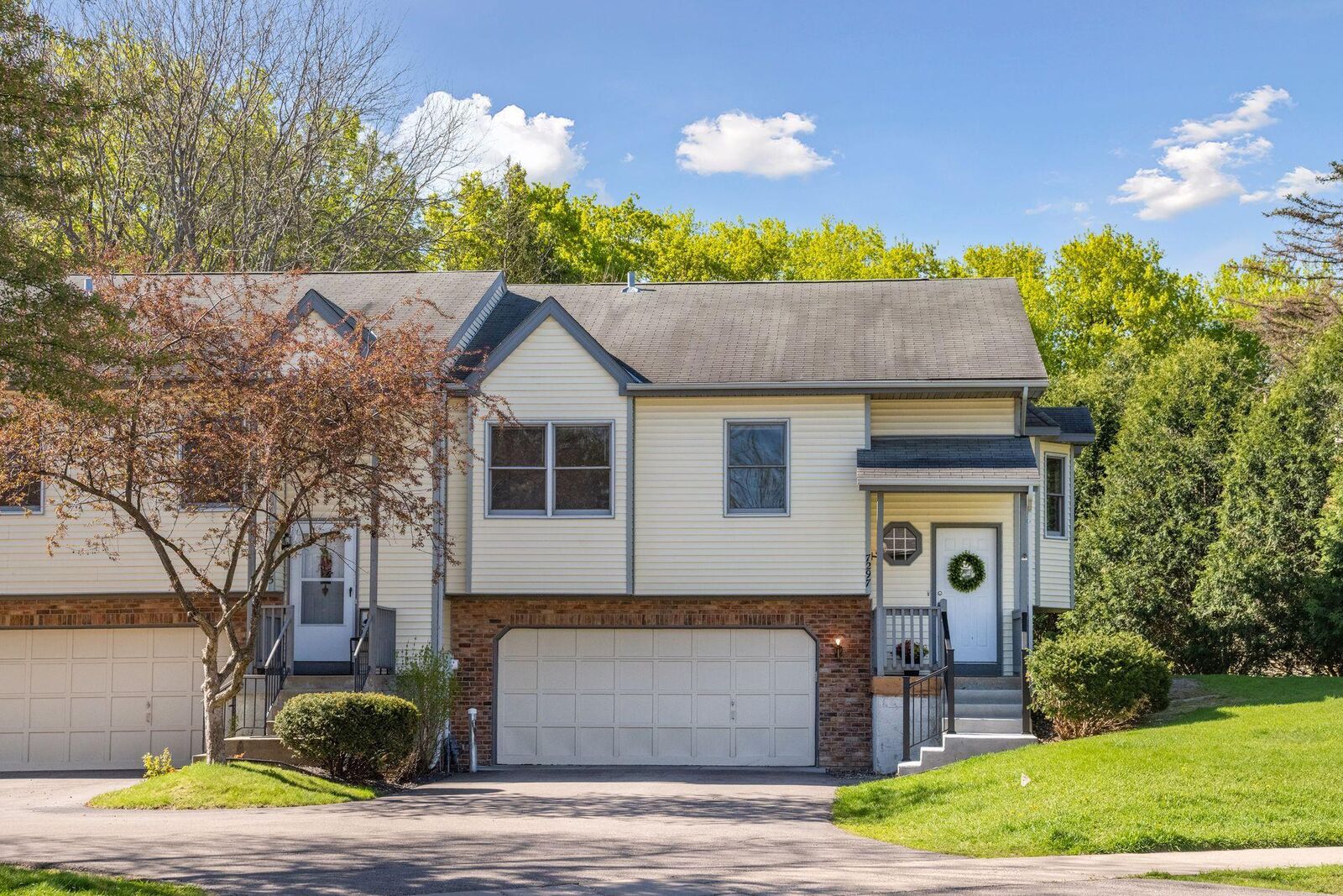 Property Photo:  7297 Bren Lane  MN 55346 