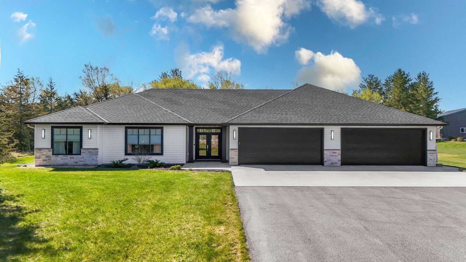 Property Photo:  4777 Pine Point Road  MN 56377 