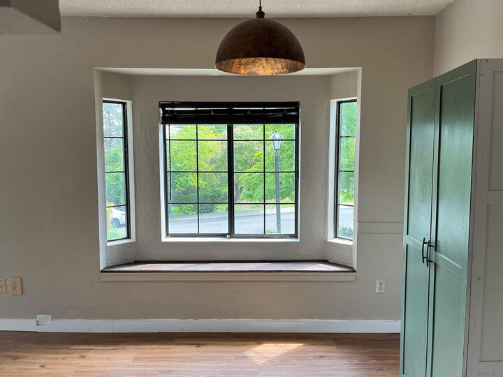 Property Photo:  495 Chestnut Street 1  OR 97520 