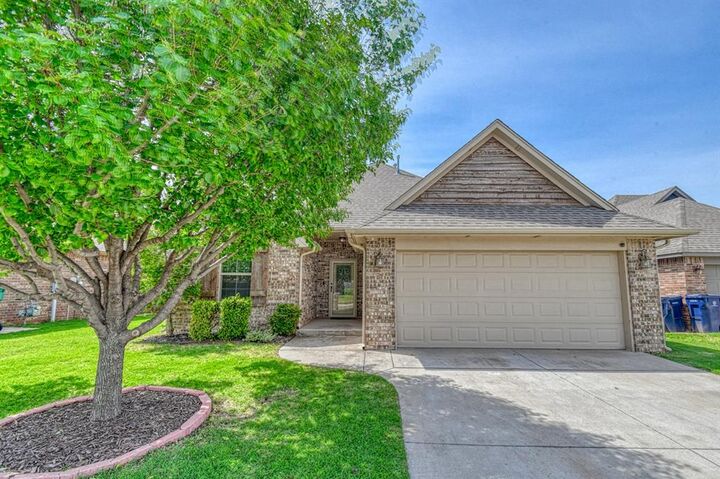 Property Photo:  5124 SW 120th Terrace  OK 73173 
