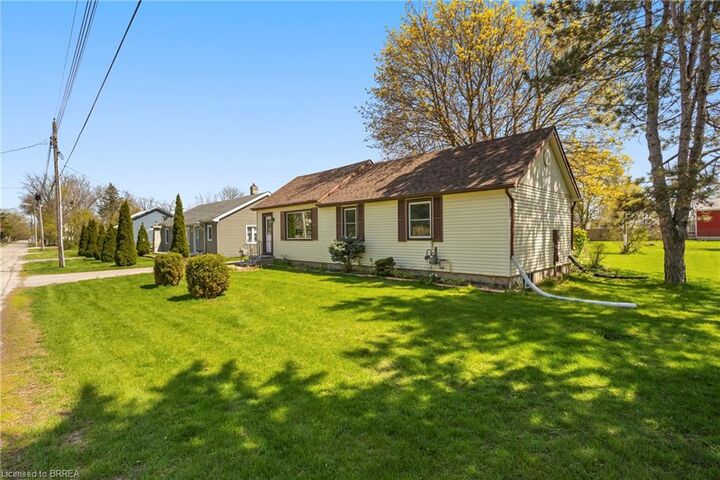 Property Photo:  42 Dufferin Street  ON N0E 1A0 