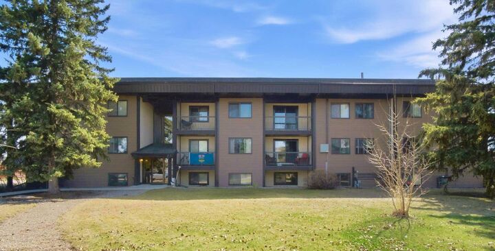 Property Photo:  6108 53 Street 106  AB T4H 1X5 
