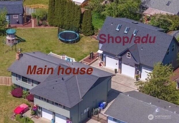 Property Photo:  12202 SE 218th Court  WA 98031 