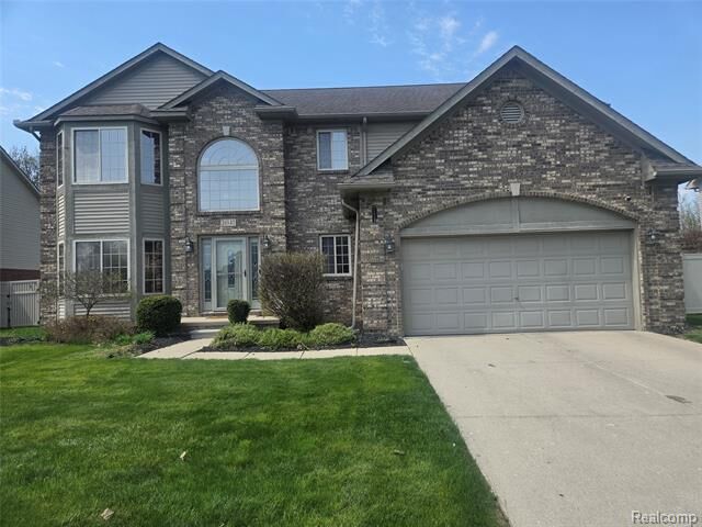 Property Photo: 26940 Cedar Run Court MI 48183