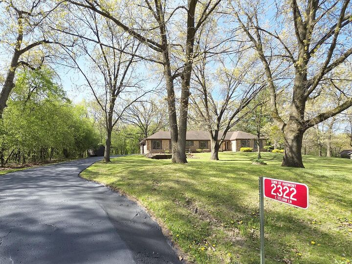 Property Photo:  2322 E Sylvan Lane  WI 53563 