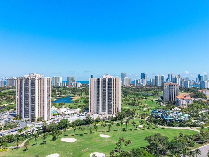 Property Photo:  20335 W Country Club Dr 208  FL 33180 