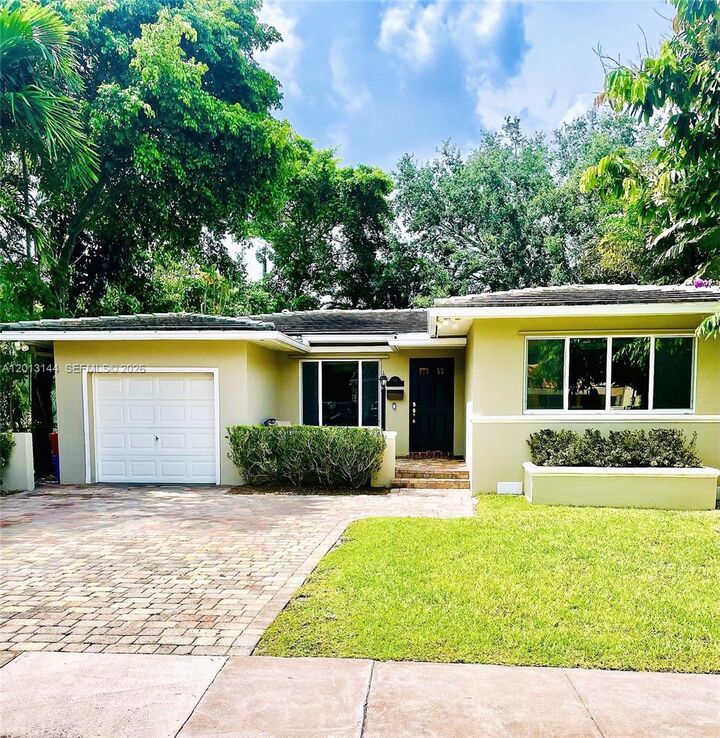 Property Photo:  813 Angelo Ave 0  FL 33134 
