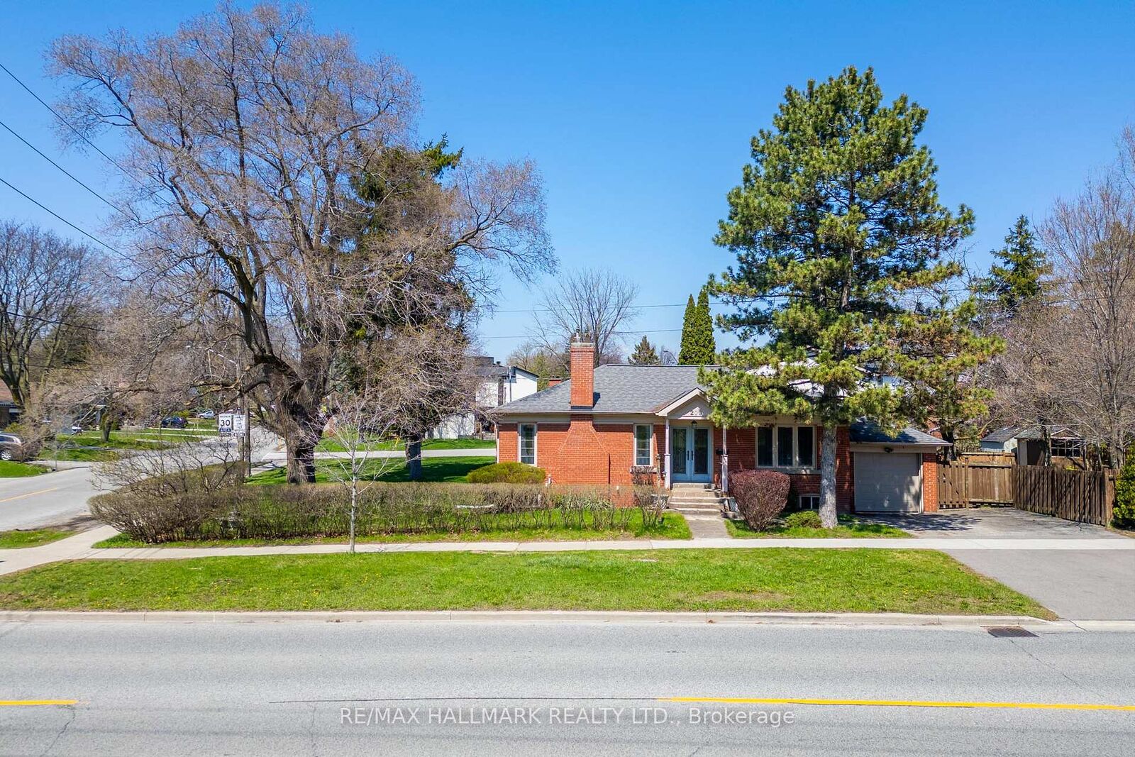 Property Photo:  200 Berry Road  ON M8Y 1W8 