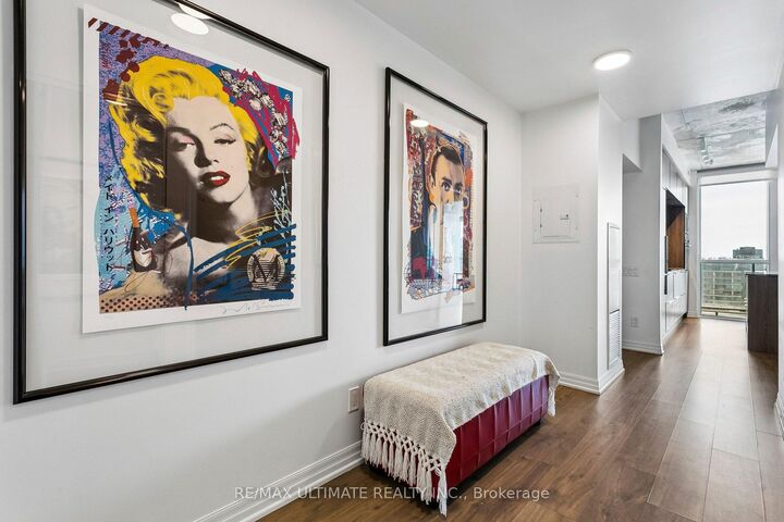 Property Photo:  88 Blue Jays Way 3007  ON M5V 0L7 