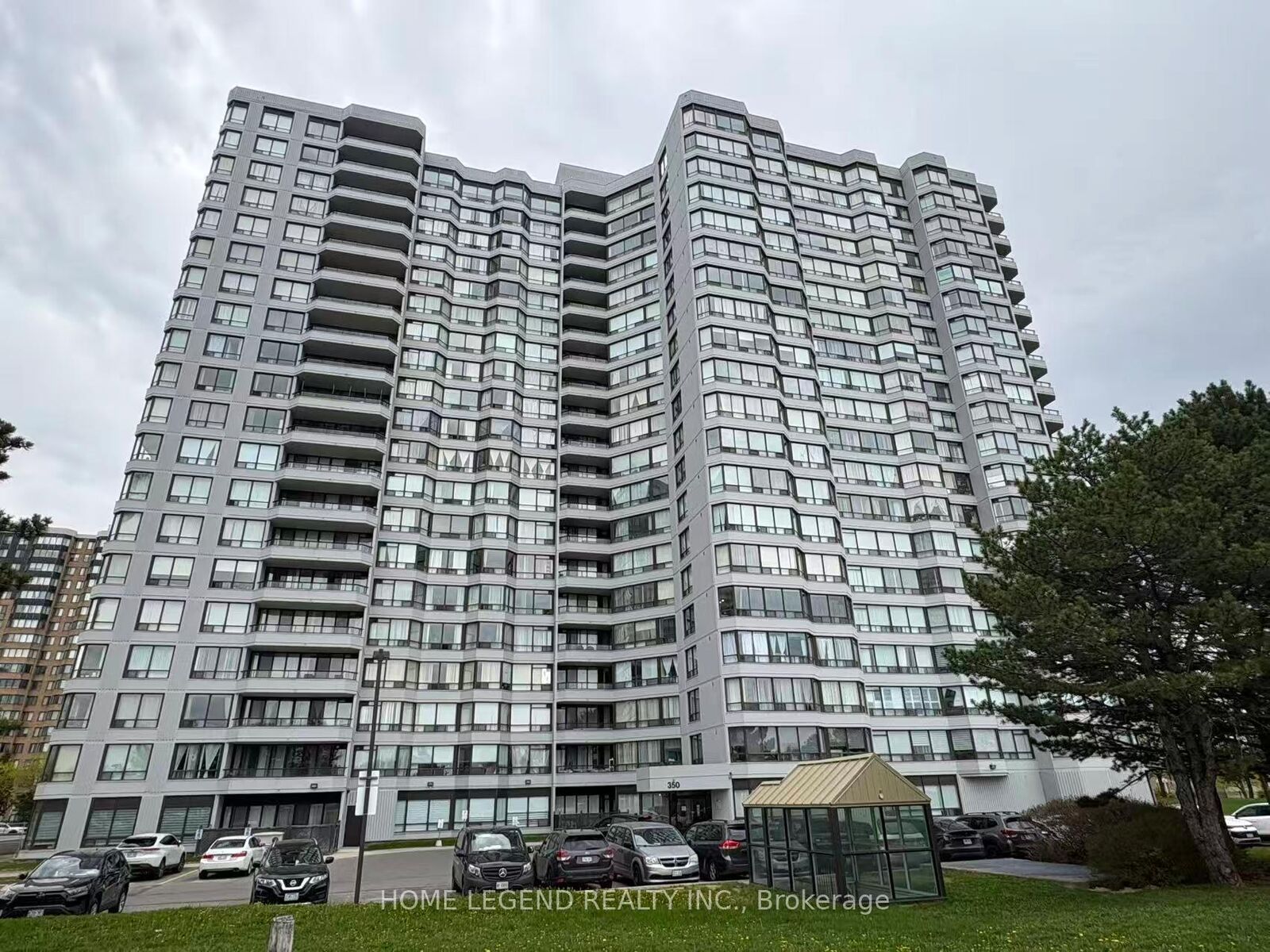 Property Photo:  350 Alton Towers Circle 1902  ON M1V 5E3 