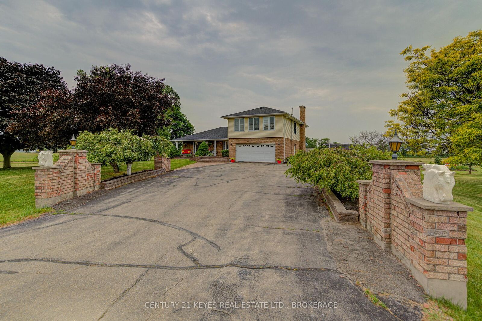 Property Photo: 1254 Outlet Road ON K0E 1L0