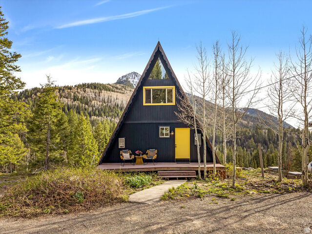 Property Photo:  9342 E Moose Haven Ln  UT 84121 