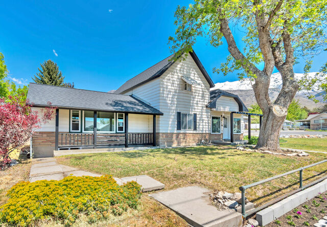 Property Photo:  595 E 200 S  UT 84062 
