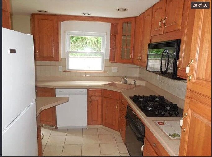 Property Photo: 1911 Nash Ave PA 15235