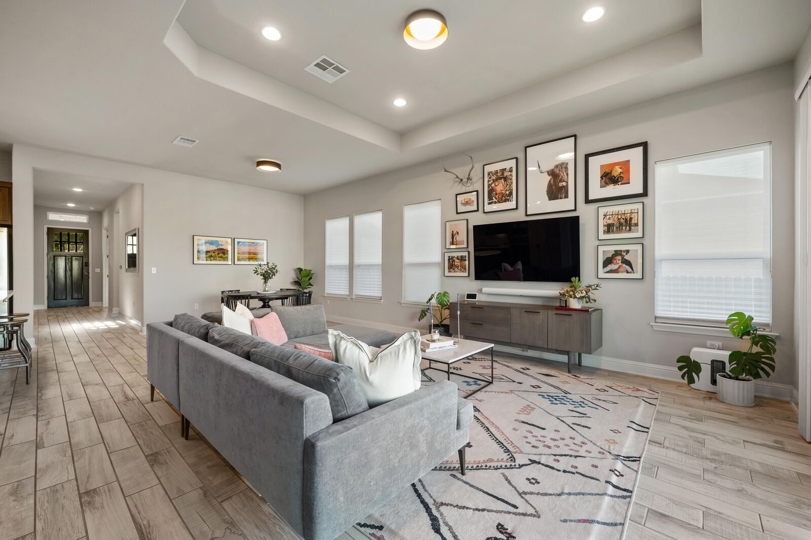 Property Photo: 12513 Javea Drive TX 78739