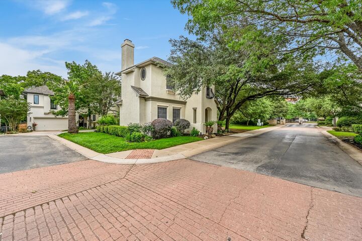 Property Photo:  3816 Gaines Court  TX 78735 