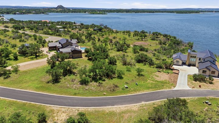 Property Photo:  308 Peninsula Drive  TX 78611 