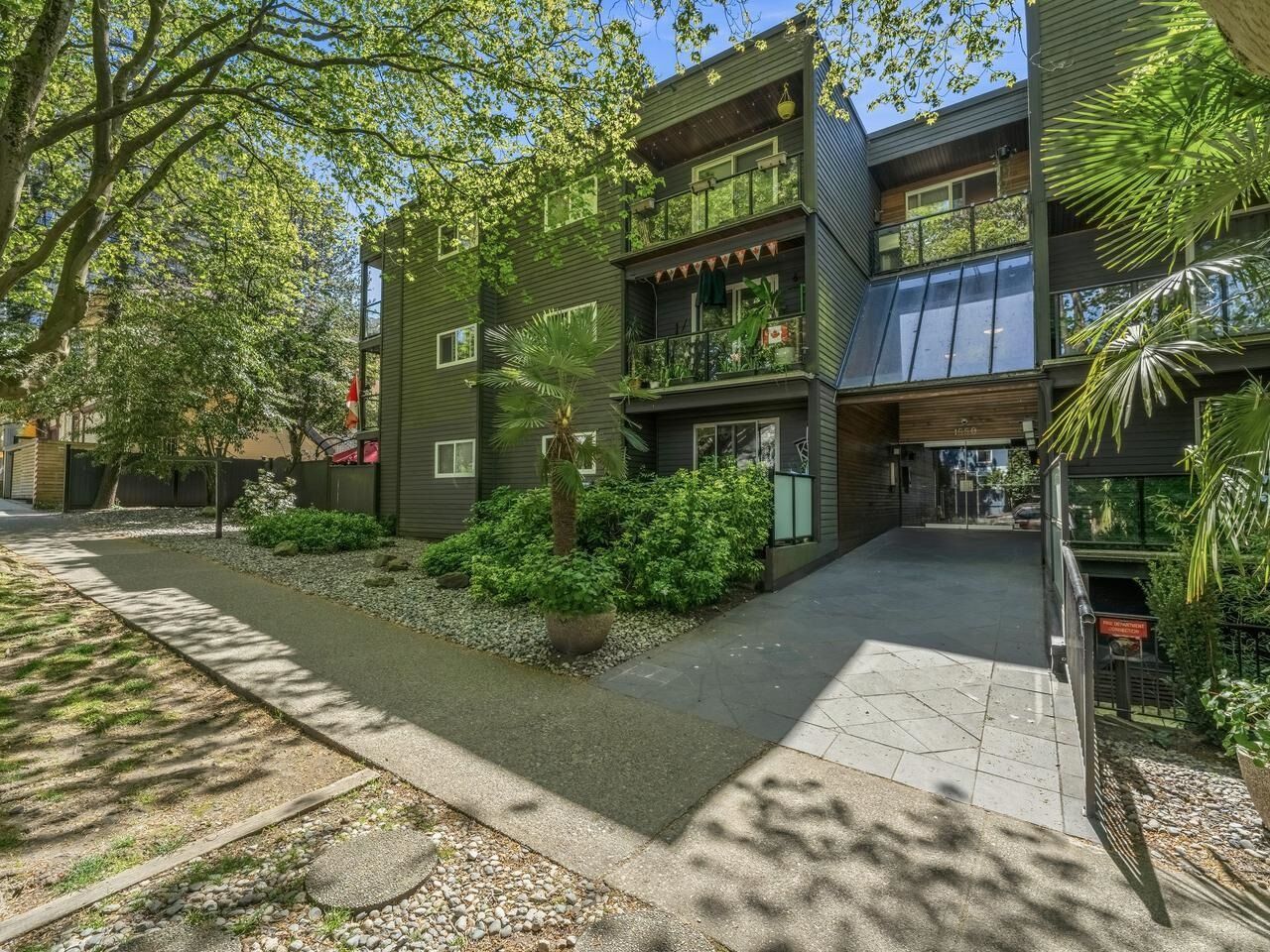 Property Photo:  1550 Barclay Street 409  BC V6G 3B1 