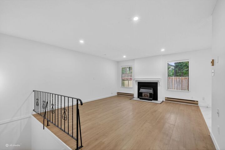 Property Photo:  2998 Mouat Drive 15  BC V2T 4E6 