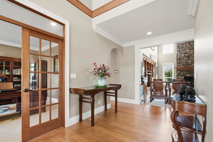 Property Photo: 16398 36A Avenue BC V3Z 0M1