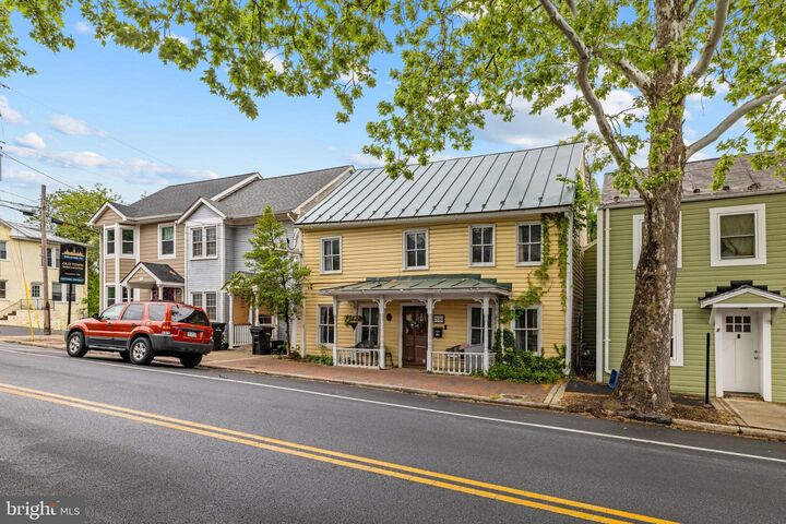 Property Photo:  706 S Cameron Street  VA 22601 