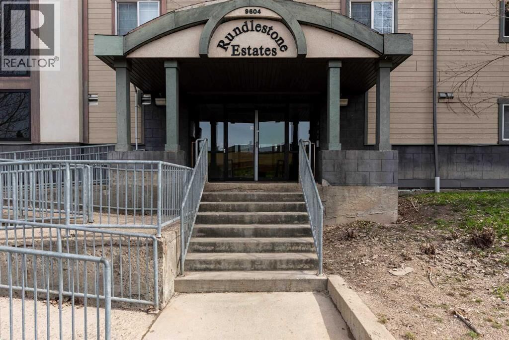 Property Photo: 9604 Manning Avenue AB T9H 3M7