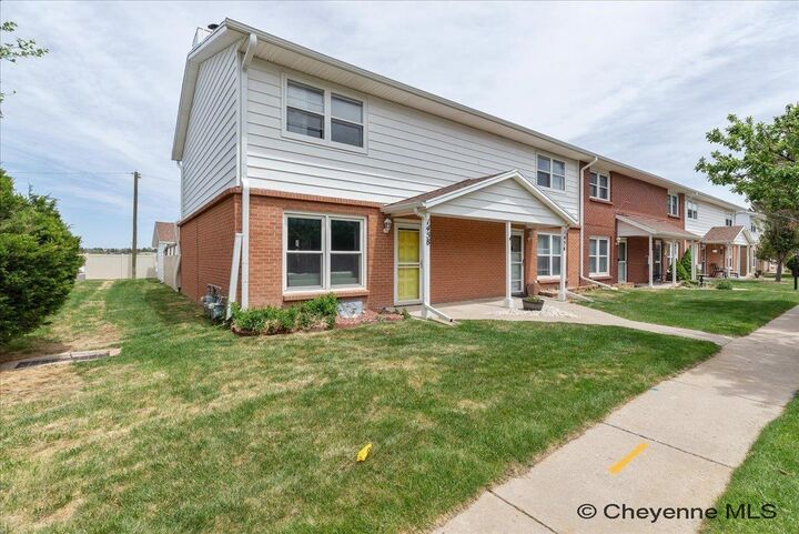 Property Photo:  1458 Trent Ct  WY 82009 