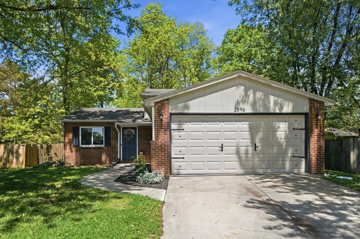 Property Photo:  2896 Chimney Point Drive  OH 43231 
