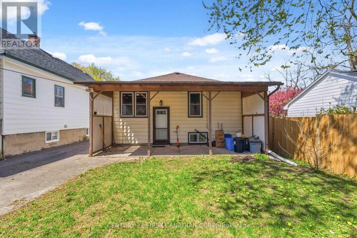 Property Photo:  76 McNay Street  ON N5Y 1K7 