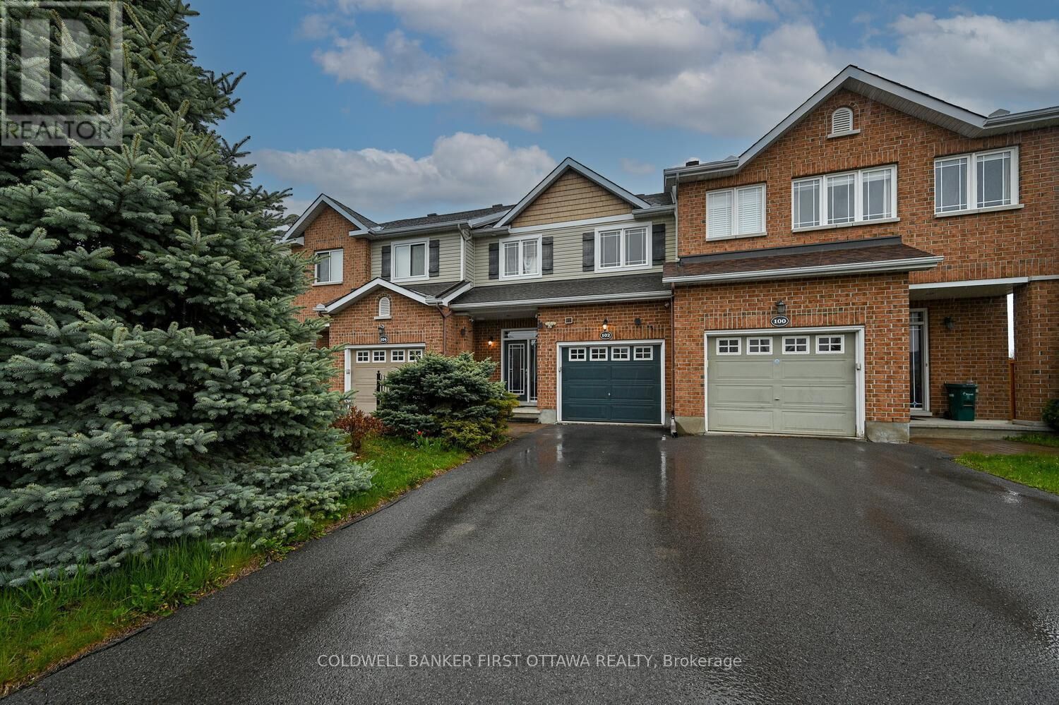 Property Photo: 102 Windance Crescent ON K2W 0A7