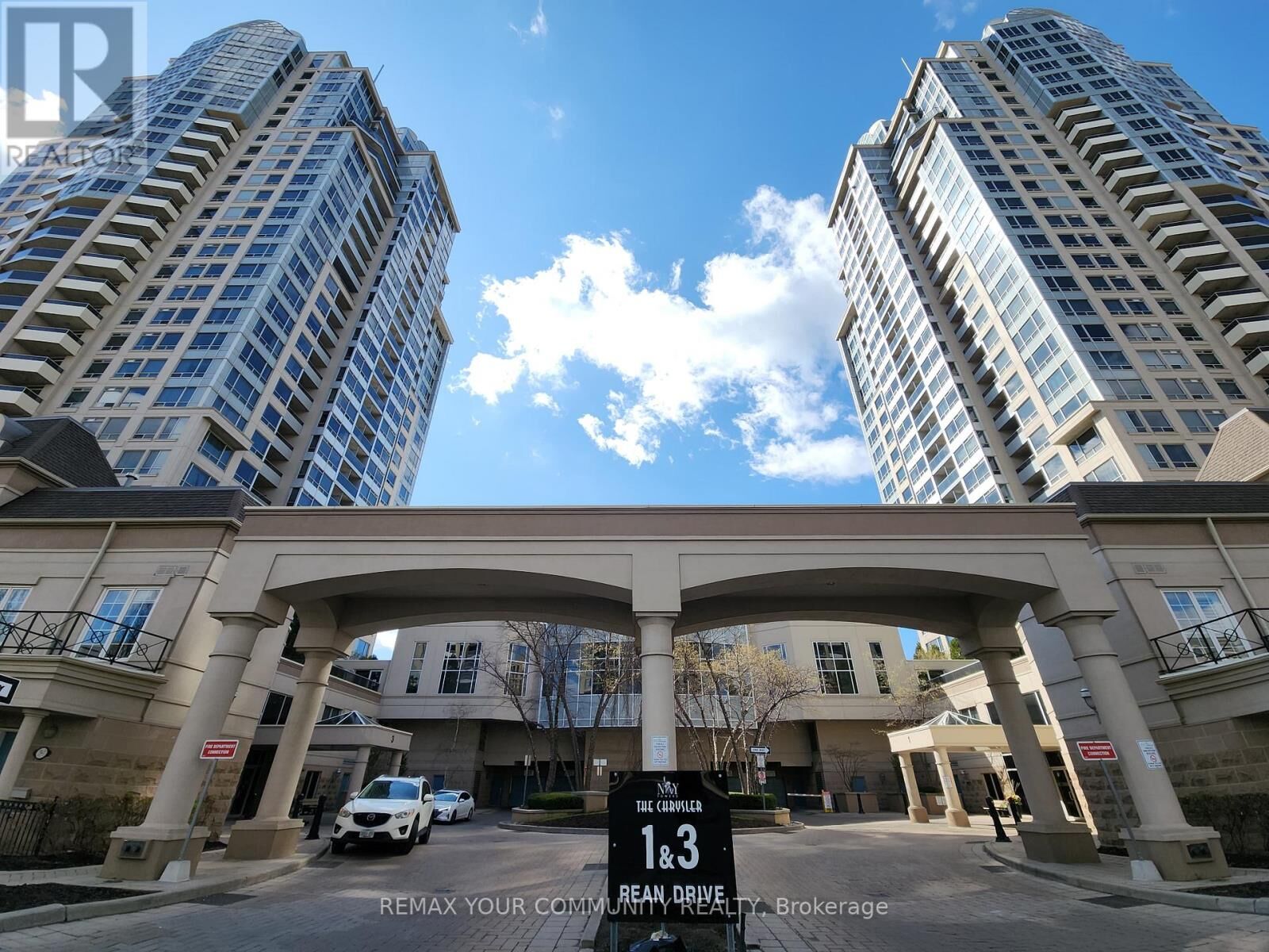 Property Photo:  1 Rean Drive 201  ON M2K 3C1 