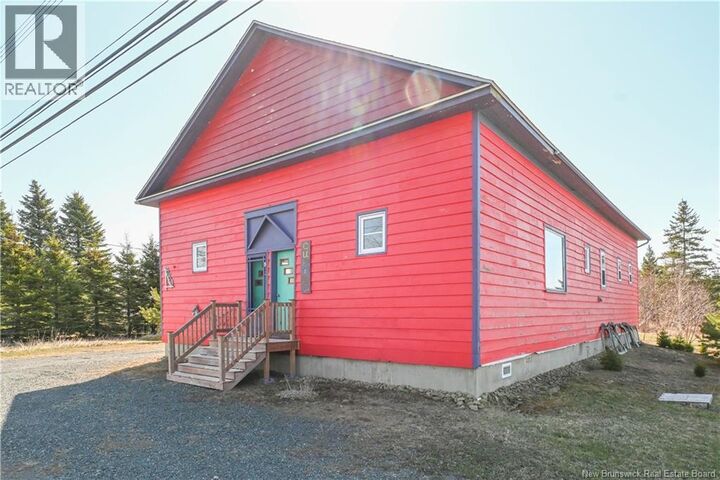 Property Photo:  660 Saint-Pierre Ouest Boulevard  NB E1W 1A2 