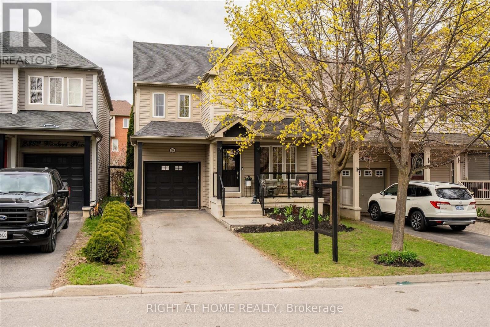 Property Photo:  2396 Winlord Place  ON L1L 0B7 
