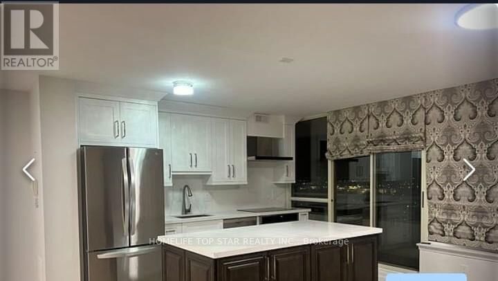 Property Photo:  5 Greystone Walk Drive 1905  ON M1K 5J3 