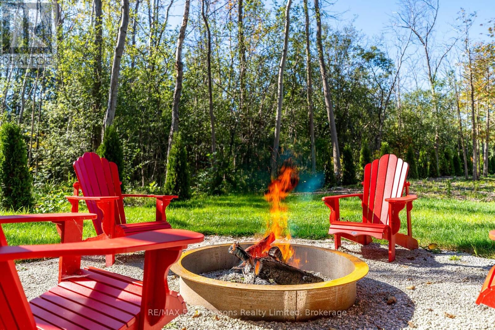 Property Photo:  9746 Beachwood Road  ON L9Y 0X2 