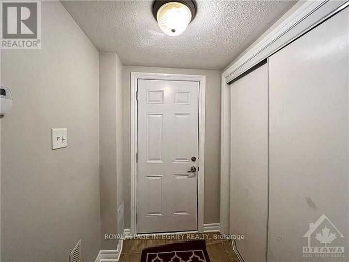 Property Photo:  3881 Strandherd Drive  ON K2J 0K3 