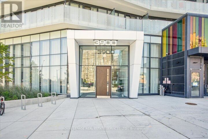 Property Photo:  3900 Confederation Parkway 3003  ON L5B 0M3 