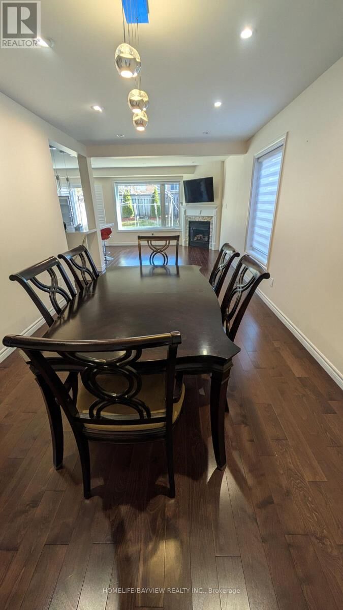 Property Photo:  55 Woodhaven Crescent  ON L4E 3T2 