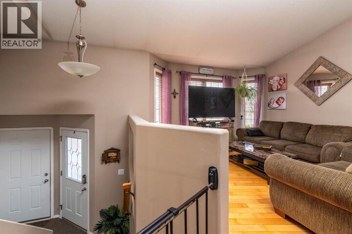 Property Photo:  3311 44A Avenue  SK S9V 3E9 