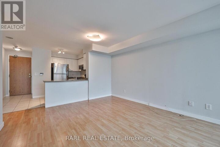 Property Photo:  5500 Yonge Street 1909  ON M2N 7L1 