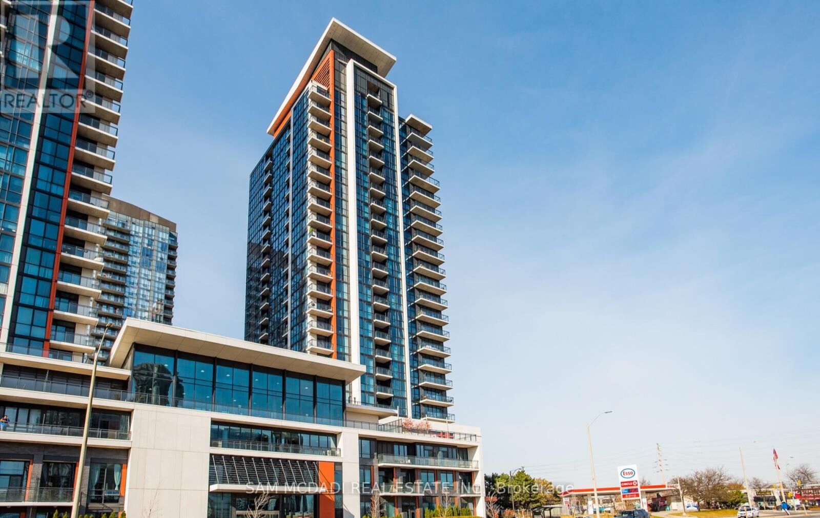 Property Photo:  55 Eglinton Avenue West 1602  ON L5R 0E5 