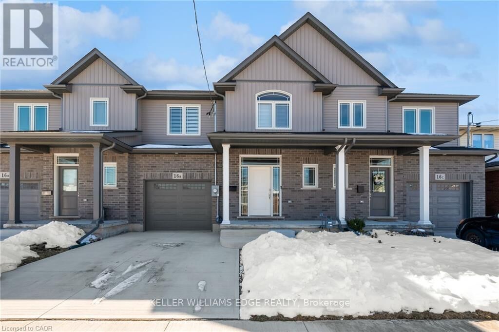 Property Photo:  16 Prospect Avenue B  ON L2M 5K1 