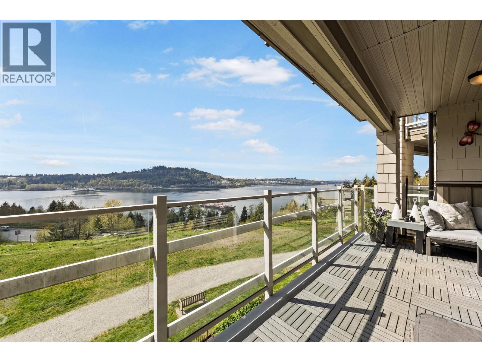 Property Photo:  530 Raven Woods Drive 307  BC V7G 2T5 