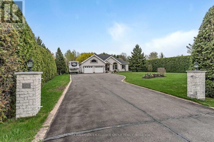 Property Photo:  2235 Canaan Road  ON K0A 3E0 