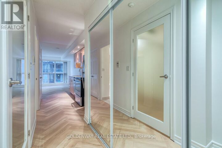 Property Photo:  270 Wellington Street West 708  ON M5V 3P5 