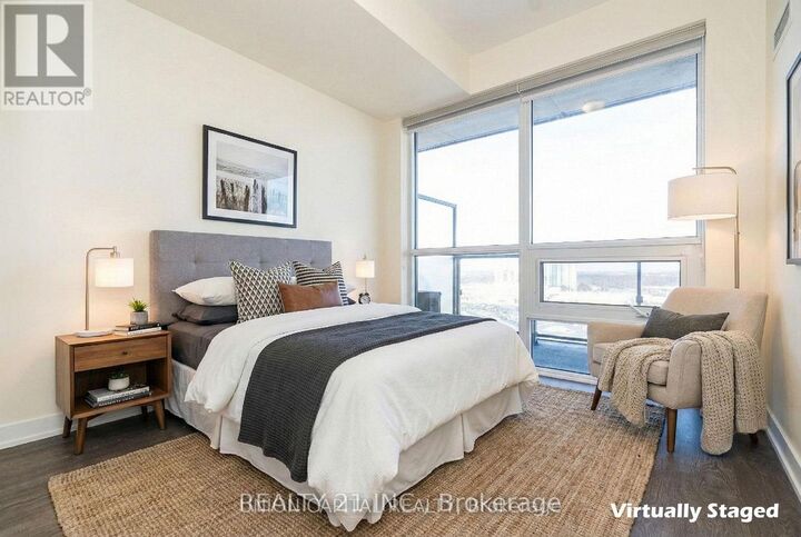 Property Photo:  4699 Glen Erin Drive 1001  ON L5M 2E5 