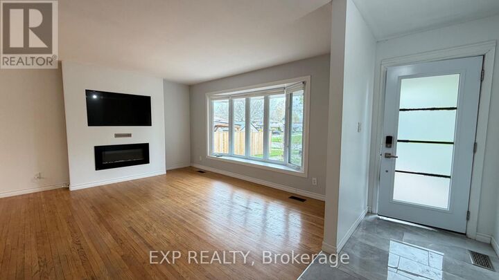 Property Photo:  265 College Street West  ON K8P 2H7 