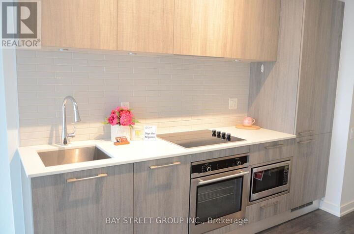 Property Photo:  3 Gloucester Street #910  ON M4Y 0C6 