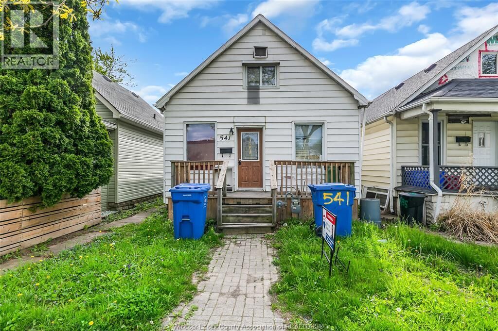 Property Photo:  541 Bridge Avenue  ON N9B 2M3 