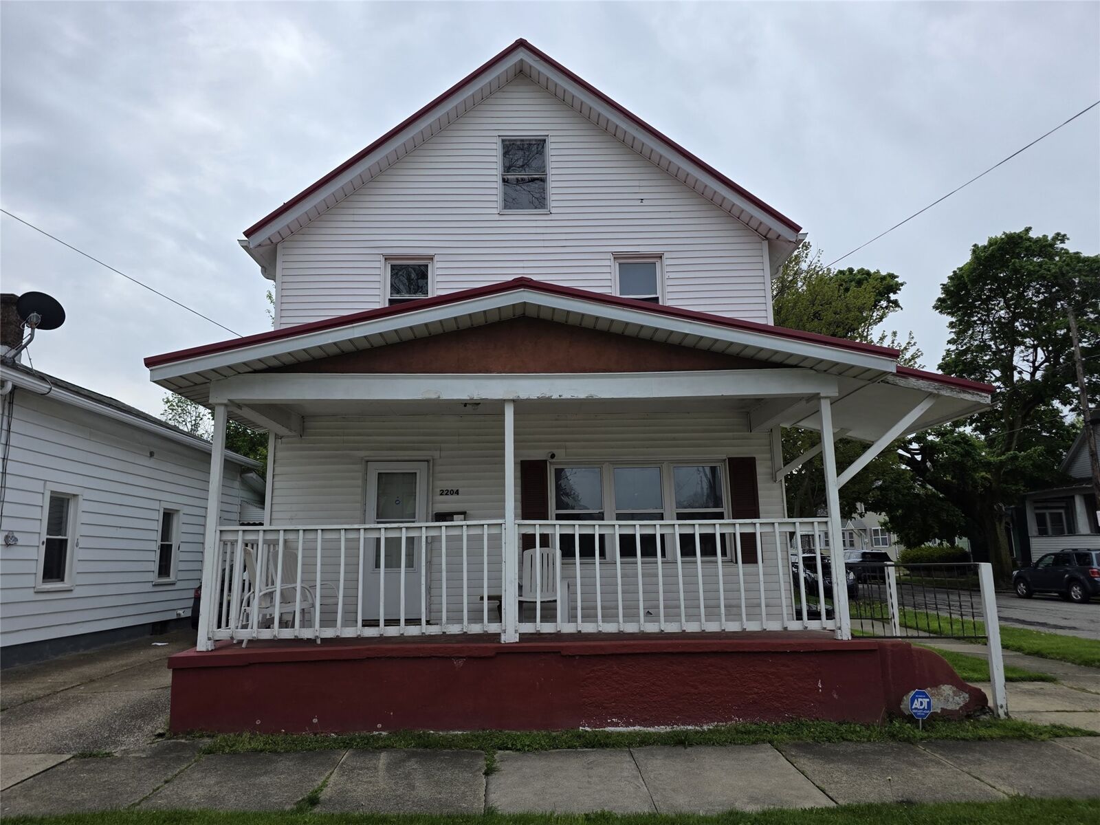 Property Photo:  2204 Plum Street  PA 16502 